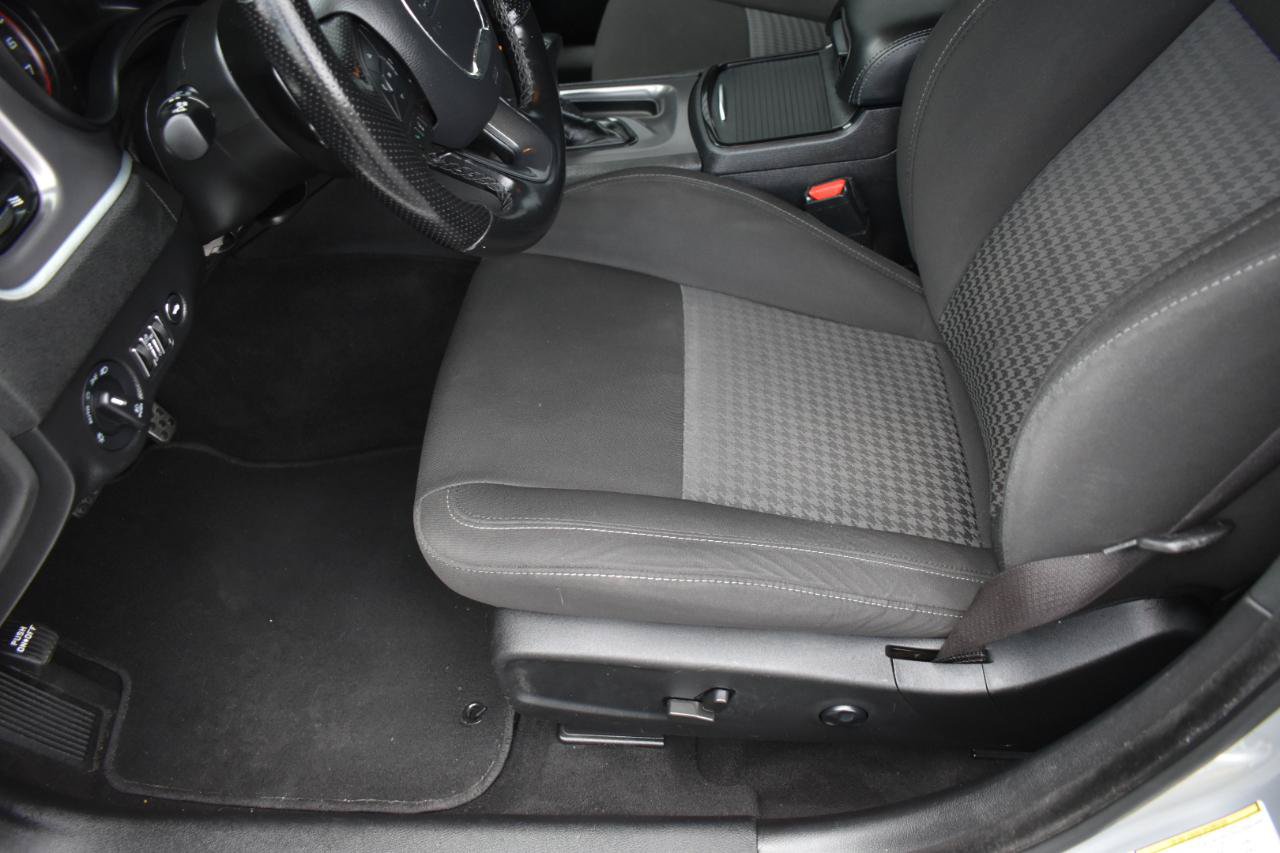 Used 2021 Dodge Charger R/T w/ Harman/Kardon Audio Group RWD image 25