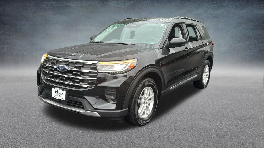 Used 2025 Ford Explorer Active AWD/4WD image 5