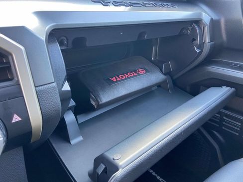Used 2026 Toyota Tacoma SR5 RWD image 30