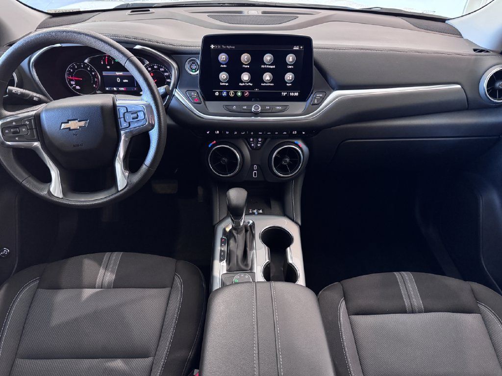 Certified 2023 Chevrolet Blazer LT w/ Convenience Package AWD/4WD image 11