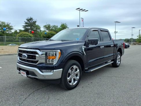 Used 2022 Ford F150 XLT w/ Equipment Group 302A High AWD/4WD image 9