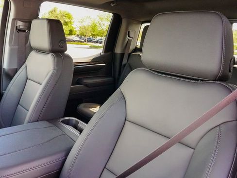 New 2026 GMC Sierra 1500 Elevation w/ Elevation Premium Package AWD/4WD image 13