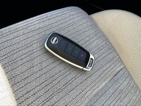 Certified 2023 Nissan Rogue SV AWD/4WD image 29