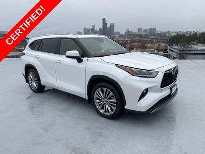 Certified 2022 Toyota Highlander Platinum