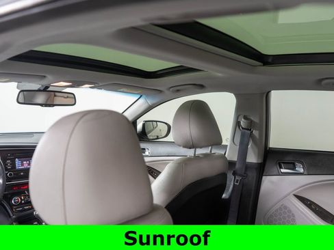 Used 2015 Kia Optima EX w/ EX Premium Package image 12