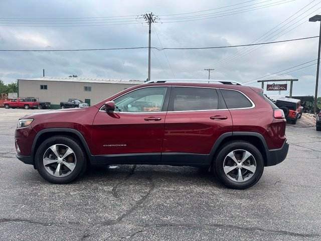 Used 2019 Jeep Cherokee Limited AWD/4WD image 7