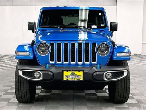 Used 2023 Jeep Wrangler Unlimited Sahara w/ Cold Weather Group image 4