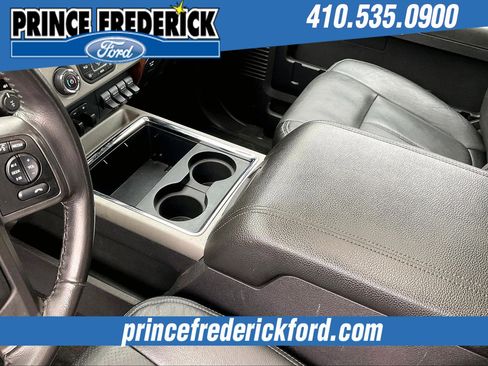 Used 2016 Ford F250 Lariat w/ Lariat Ultimate Package image 16