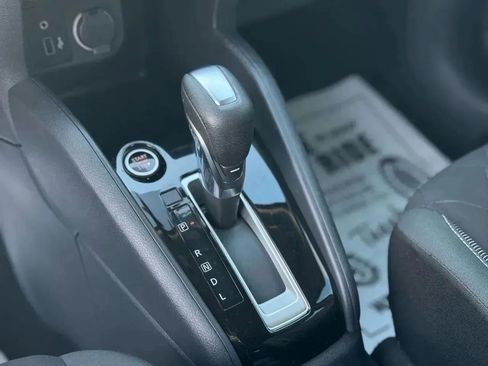 Used 2020 Nissan Kicks S FWD image 17
