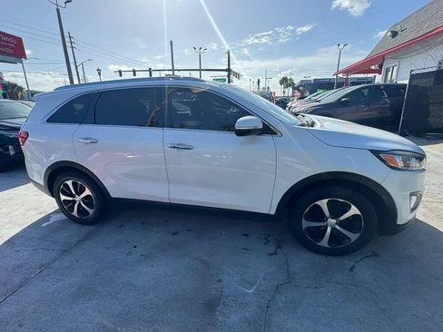 Used 2018 Kia Sorento EX w/ EX Advanced Touring Package FWD image 3