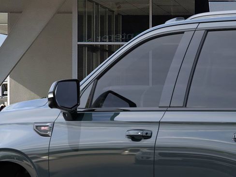 New 2026 GMC Yukon AT4 image 12