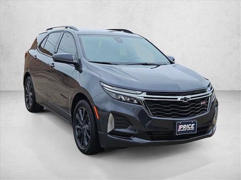 Used 2023 Chevrolet Equinox RS FWD image 3