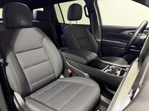 Certified 2026 Chevrolet Traverse LT FWD image 31