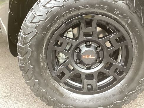 Used 2023 Toyota 4Runner TRD Off-Road Premium w/ Off Road Premium Plus Package image 9