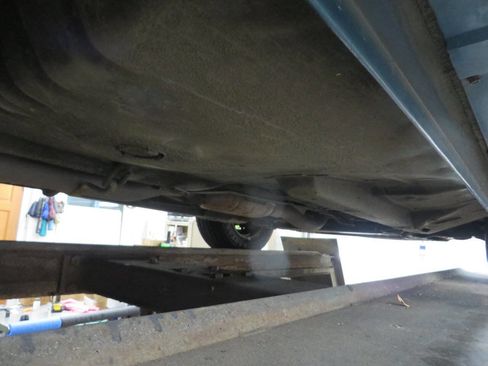 Used 1994 Pontiac Grand Prix SE image 18