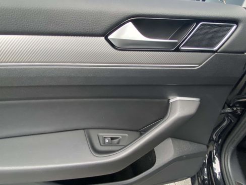 Used 2019 Volkswagen Arteon SEL image 12