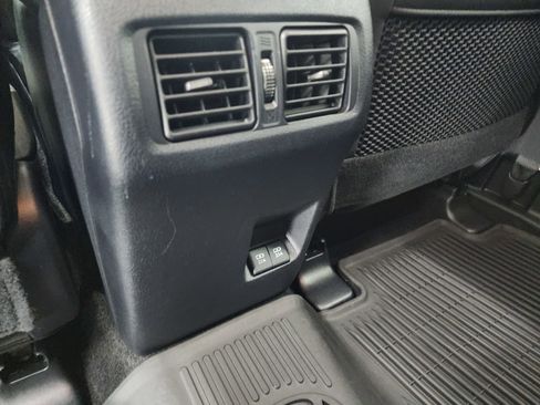 Used 2020 Toyota 4Runner Venture image 33