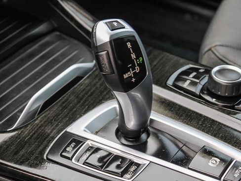 Used 2017 BMW X3 sDrive28i image 19