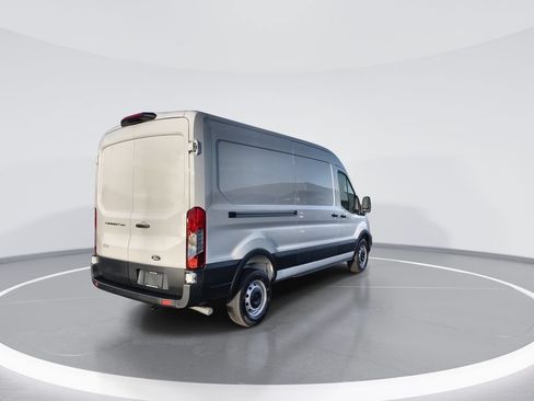 New 2026 Ford Transit 250 148 Medium Roof RWD image 8