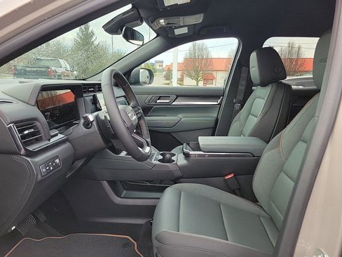 New 2026 GMC Terrain AT4 w/ Convenience Package III image 15