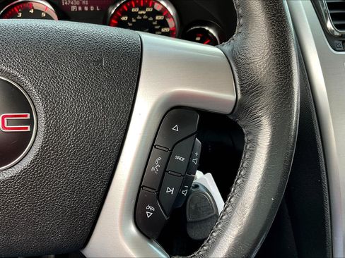 Used 2012 GMC Acadia SL w/ Preferred Package FWD image 23
