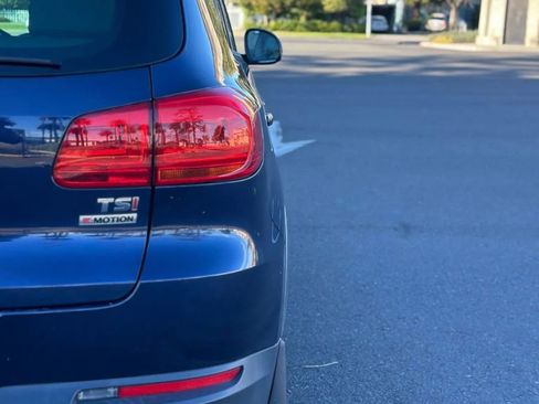Used 2016 Volkswagen Tiguan SE image 16
