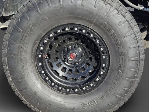 Used 2021 Jeep Gladiator Rubicon image 18