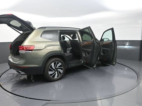 Used 2026 Volkswagen Atlas SE AWD/4WD image 35