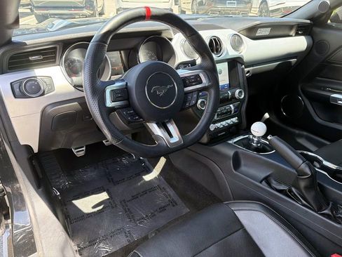 Used 2015 Ford Mustang GT Premium RWD image 17