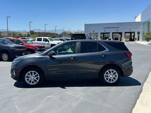 Certified 2023 Chevrolet Equinox LT FWD image 2
