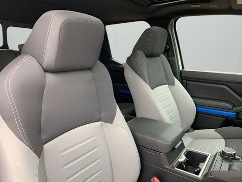 New 2025 Toyota Tacoma TRD Sport image 15