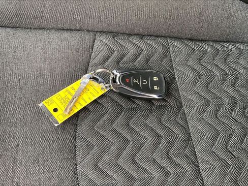 Certified 2024 Chevrolet Equinox LT FWD image 15