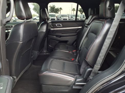 Used 2018 Ford Explorer Sport w/ Equipment Group 401A image 15