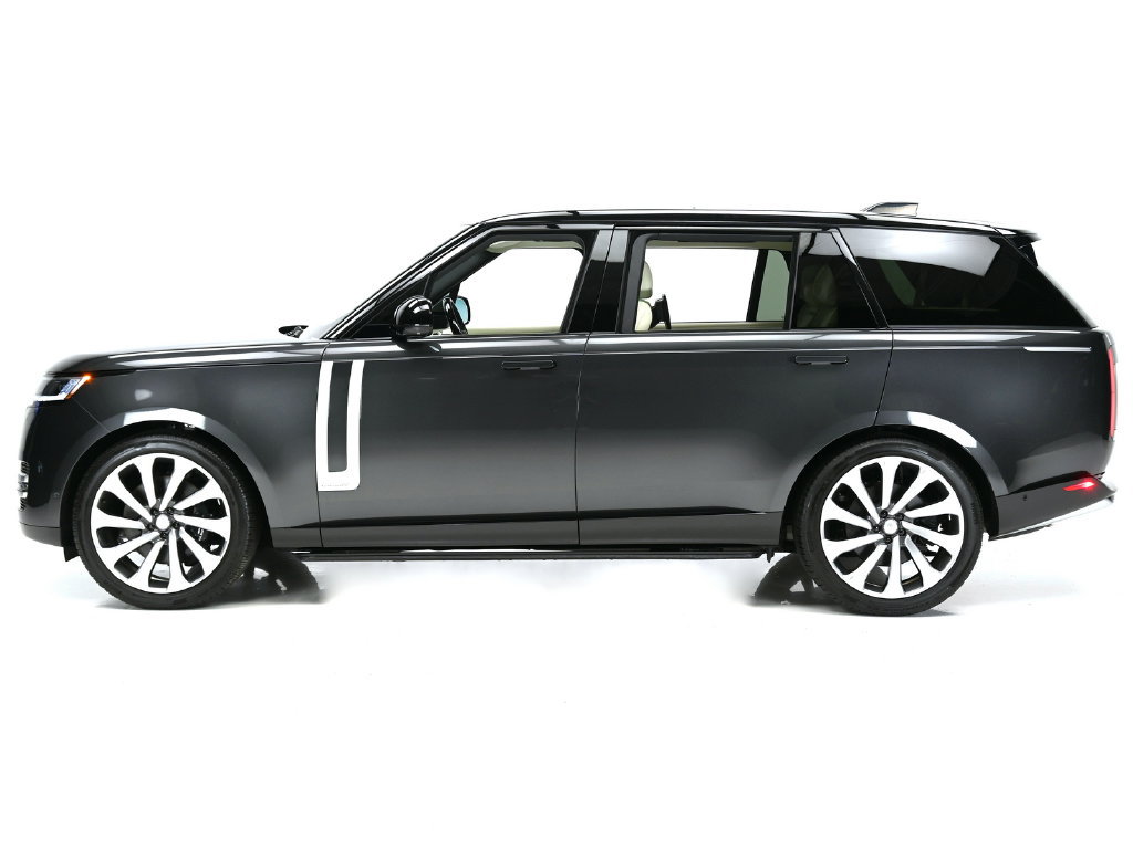 Used 2025 Land Rover Range Rover Long Wheelbase Autobiography AWD/4WD image 10