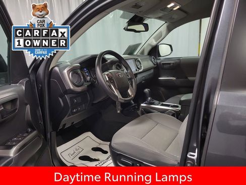 Used 2022 Toyota Tacoma SR5 image 12