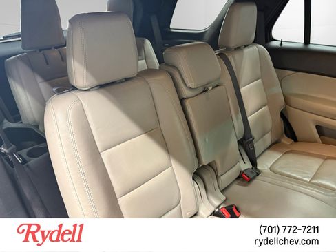 Used 2012 Ford Explorer Limited w/ Class III Trailer Tow Pkg AWD/4WD image 18
