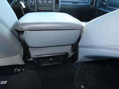 Used 2018 RAM 1500 Express w/ Black Ram 1500 Express Group image 21