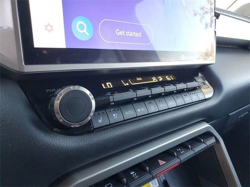 Used 2023 Toyota Sequoia Limited image 79