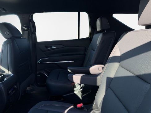 New 2026 Chevrolet Traverse Z71 w/ Enhanced Driving Package AWD/4WD image 24