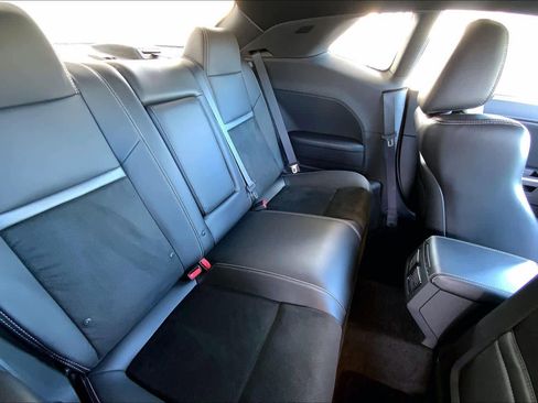 Used 2014 Dodge Challenger R/T image 20