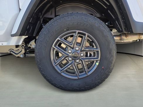 New 2026 Jeep Gladiator Sport image 6