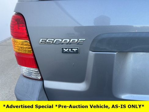 Used 2007 Ford Escape XLT image 13