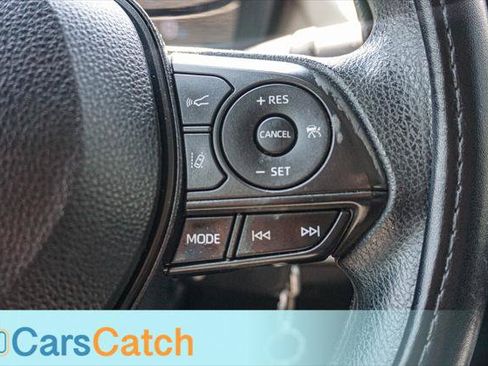 Used 2020 Toyota Corolla LE FWD image 32