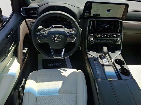 Used 2026 Lexus LX 700h Luxury w/ Accessory Package (Z1) AWD/4WD image 11