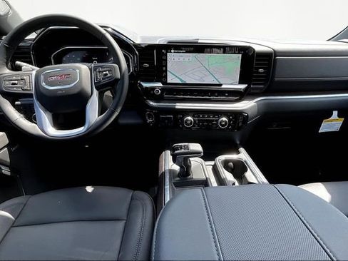 New 2026 GMC Sierra 1500 SLT w/ SLT Premium Plus Package image 6