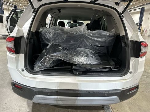 New 2025 Honda Pilot TrailSport image 19