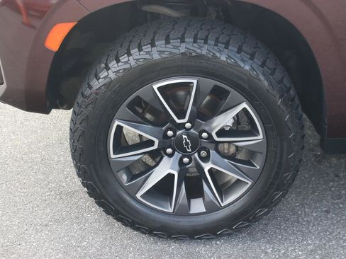 Used 2022 Chevrolet Tahoe Z71 w/ Luxury Package image 42