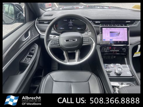 New 2025 Jeep Grand Cherokee Limited image 20