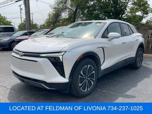 Used 2024 Chevrolet Blazer EV LT AWD/4WD image 1