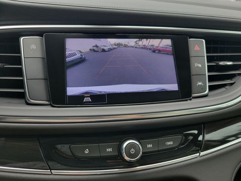 Used 2023 Buick Enclave Essence w/ Experience Buick Package FWD image 21